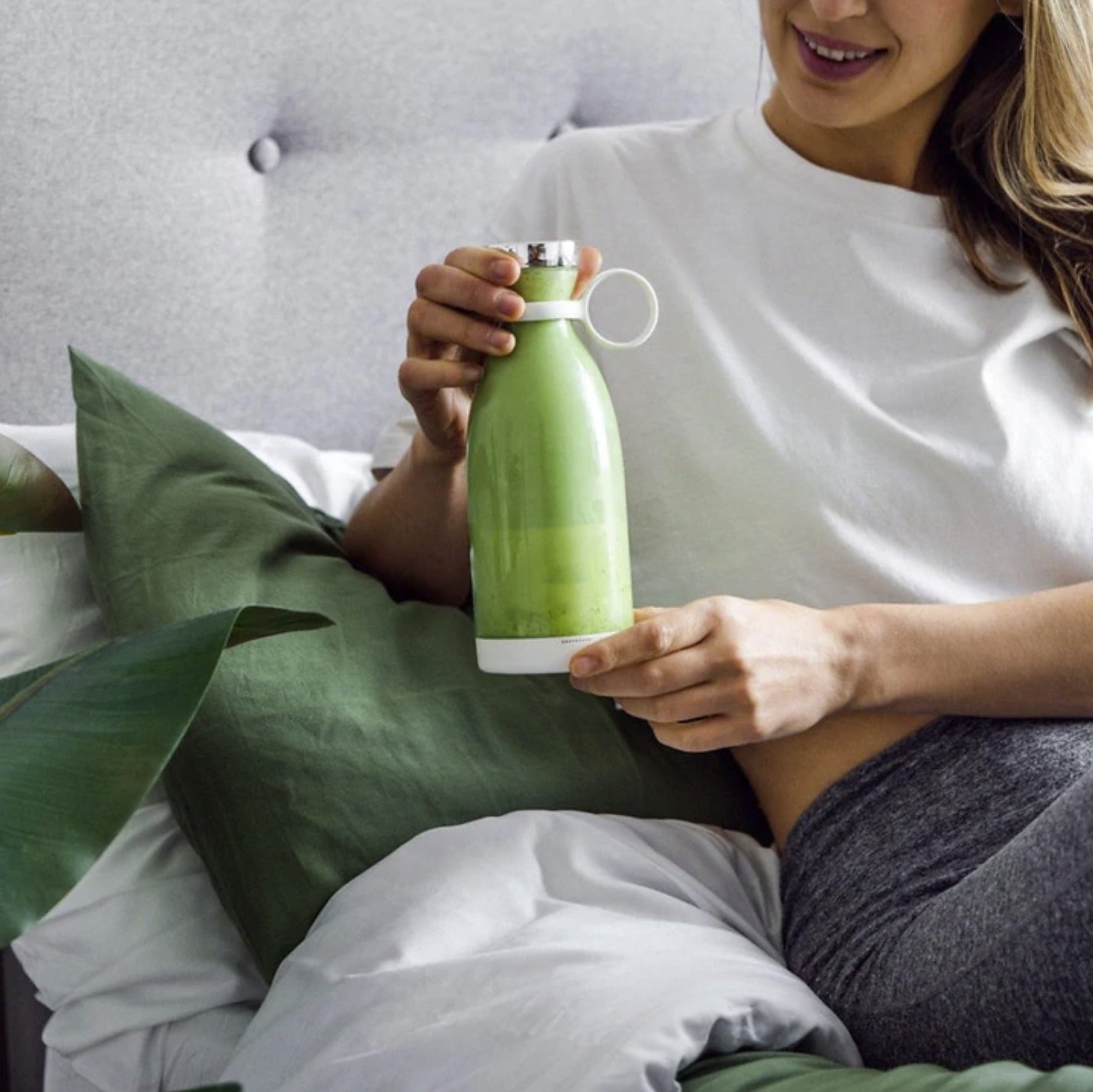 Portable Blender Bottle By Wellness Muse